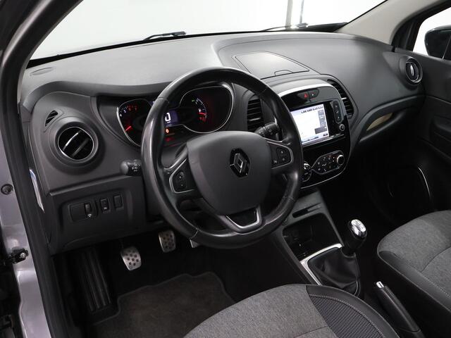 Renault CAPTUR 0.9 TCe Intens | Navigatie | Parkeercamera | Climate Control | Keyless Go | Dodehoekdetectie |