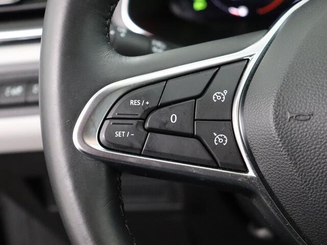 Renault CAPTUR 1.6 Plug-in Hybrid Edition One Camera, Stoelverwarming, Bose