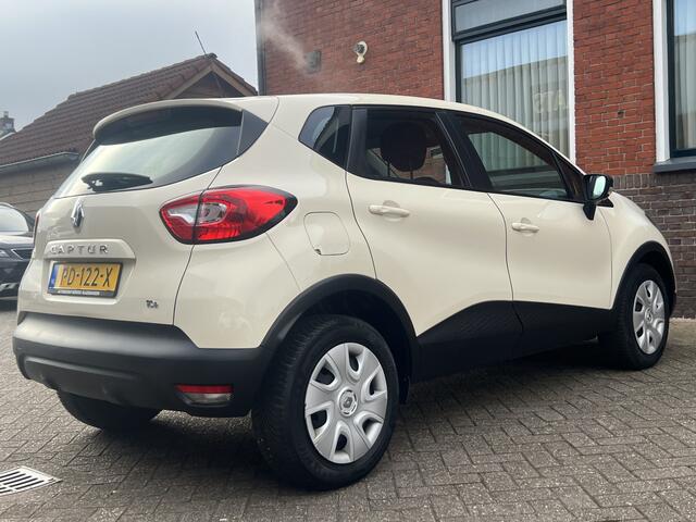Renault CAPTUR 0.9 TCe Authentique | AIRCO | CRUISE | HOOGZIT | ZUINIG RIJDEN |