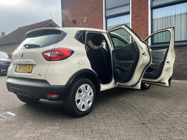 Renault CAPTUR 0.9 TCe Authentique | AIRCO | CRUISE | HOOGZIT | ZUINIG RIJDEN |