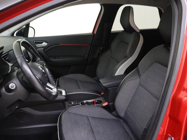 Renault CAPTUR 1.0 TCe 100 Intens | Trekhaak | Navigatie | Achteruitrijcamera | Climate Control |