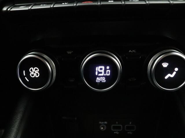 Renault CAPTUR E-Tech Plug-in Hybrid 160 Initiale Paris Camera | Adapt. Cruise | Parkeersens. v+a | Stoel-/stuurverw.