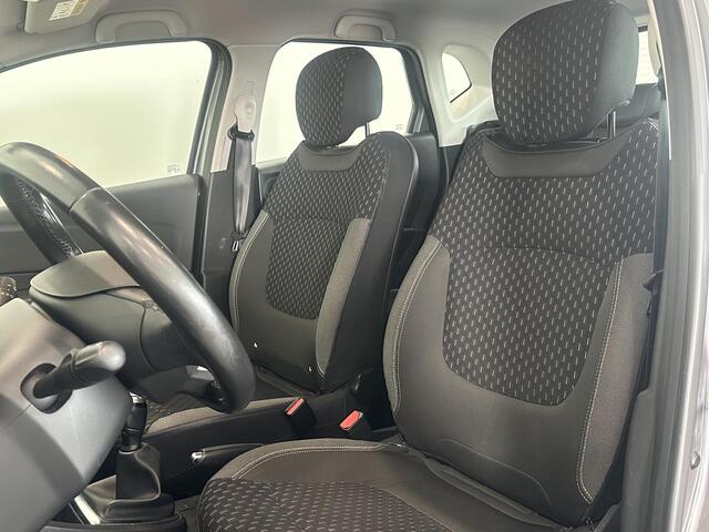 Renault CAPTUR 0.9 TCe 90 Intens | Stoelverwarming | Achteruitrijcamera | Navigatie | Climate Control | Cruise Control | Lichtmetalen velgen 17"
