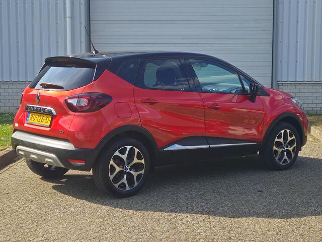 Renault CAPTUR 0.9 TCe Intens / 1e Eigenaar / Dealer Onderhouden / Achteruitrijcamera / Android Auto / Climate Control / Sensoren Voor en Achter / Navigatie / Reservewiel /