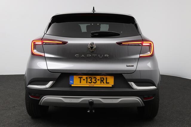 Renault CAPTUR 1.6 E-Tech full hybrid 145 iconic | Leder | Panoramadak | Trekhaak |