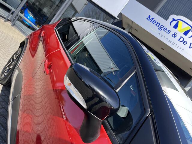 Renault CAPTUR 0.9 TCe Dynamique Airco ECC | Keyless | NAP | Isofix | Navigatie | DAB | Parkeersensoren