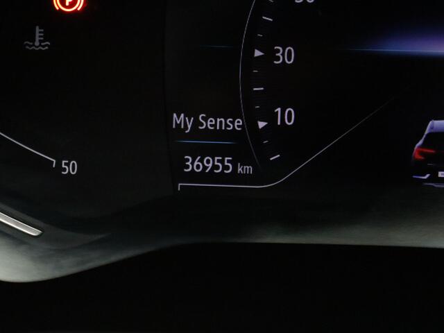 Renault CAPTUR mild hybrid 160 techno EDC/AUTOMAAT Camera | Climate | Navi | Parksens. v+a