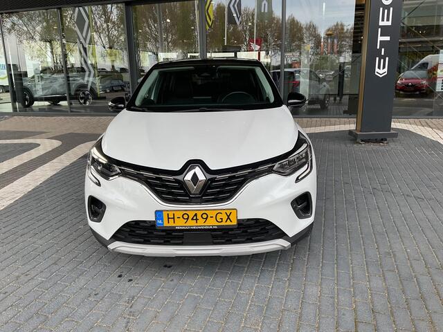 Renault CAPTUR 1.0 TCe 100 Intens / BLEUTOOTH/ / CRUISE CONTROL / CLIMAT CONTROL / AUT PARKEREN / NAVIGATIESYSTEEM / LANE DEPARTURE /