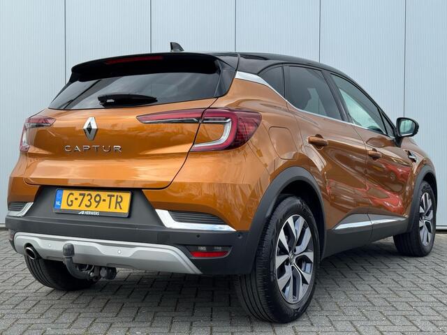 Renault CAPTUR 1.0 TCe 100 Intens / Navigatie / Trekhaak / Parkeersensoren / Lm velgen /