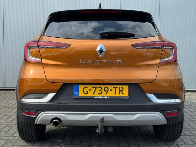 Renault CAPTUR 1.0 TCe 100 Intens / Navigatie / Trekhaak / Parkeersensoren / Lm velgen /