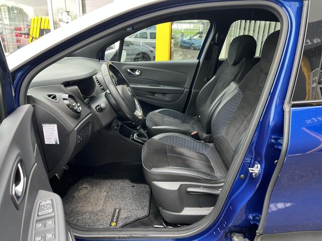 Renault CAPTUR 1.3 TCe Version S | Trekhaak | Navigatie | Achteruitrijcamera | Dodehoek detectie | LED | Cruise Control | Key-less | Lichtmetaal | Parkeersensoren |