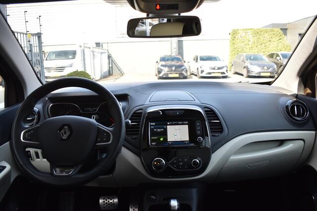 Renault CAPTUR TCe 120 EDC Initiale Paris | AUTOMAAT | TREKHAAK | PANORAMADAK | CAMERA | NAVI | LEDER | STOELVERWARMING | CRUISE CONTROL | CLIMATE CONTROL | PDC | LMV