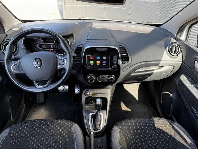 Renault CAPTUR 1.3 TCe Version S / Apple carplay/Android Auto / Electronic climate controle / Vast Panoramadak / Cruise controle / Navigatie /