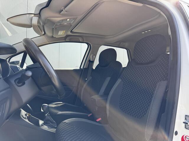 Renault CAPTUR 1.3 TCe Version S / Apple carplay/Android Auto / Electronic climate controle / Vast Panoramadak / Cruise controle / Navigatie /