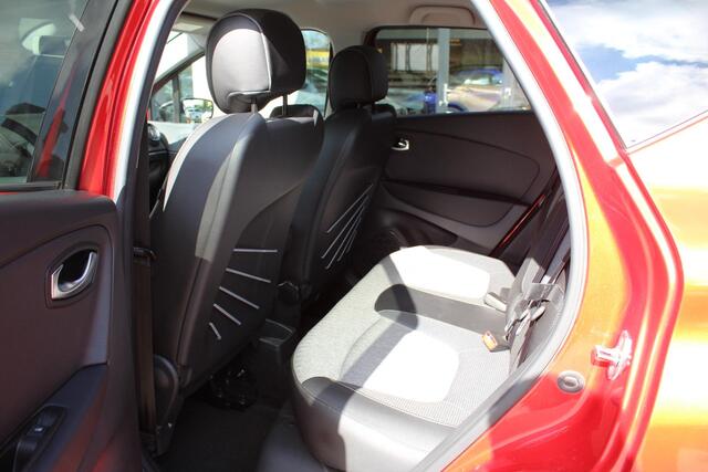 Renault CAPTUR 1.3 TCe Intens 150 pk EDC Automaat, Clima, Camera, Cruise contr.