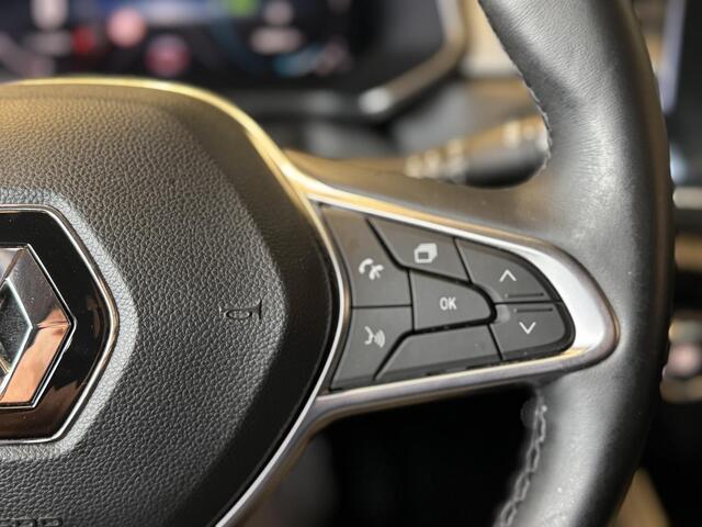 Renault CAPTUR 1.6 E-Tech Plug-in Hybrid Automaat 9.3" Touchscreen Navi Trekhaak 360 Camera Half Leer Dodehoek