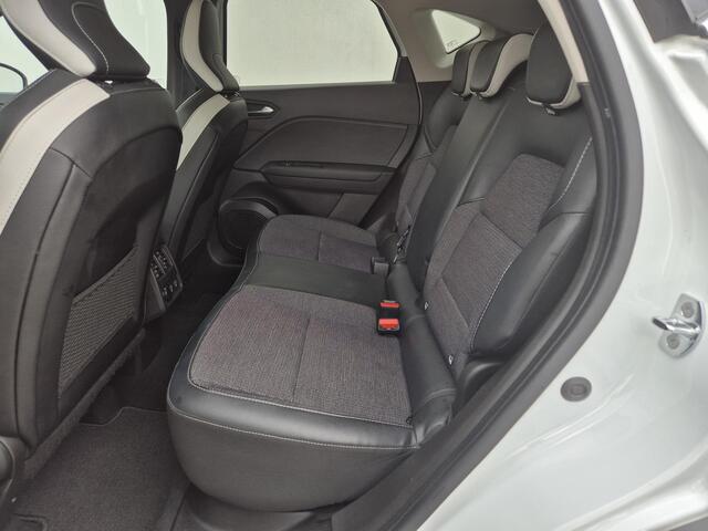 Renault CAPTUR 1.6 E-Tech Plug-in Hybrid 160 Intens Automaat / Stoelverwarming / Pack parking / Cruise control / Keyless Entry/Start / Achteruitrijcamera / Apple Carplay Android Auto / Lichtmetalen wielen 18" /