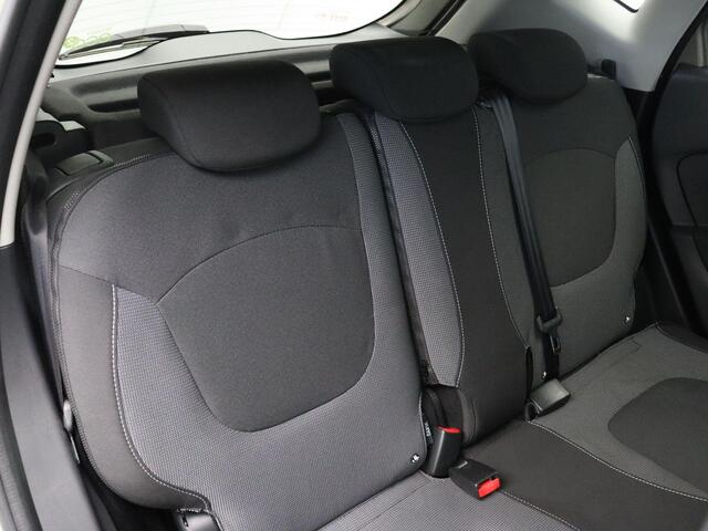 Renault CAPTUR TCe 90pk Dynamique | Trekhaak | ABD Onderhouden | Parkeersensoren Achter |