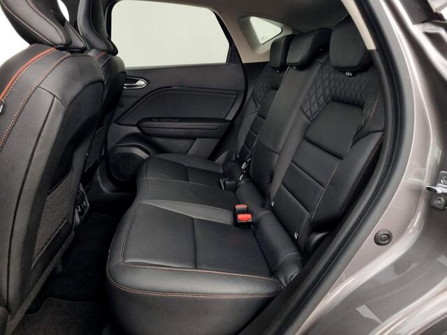 Renault CAPTUR 1.6 E-Tech Plug-in Hybrid 160 Initiale Paris / Elektrisch Schuif-/Kanteldak / Bose Audio / Lederen Bekleding