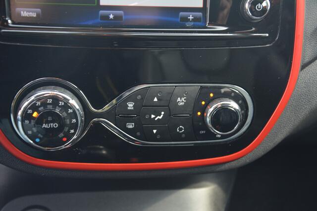 Renault CAPTUR 0.9 TCe Xmod Nederlandse auto onderhoudshistorie compleet laatste beurt bij 97315km X MOD met oa leren bekleding stoelverwarming pdc camera navigatie lmv origineel LEUKE AUTO!!