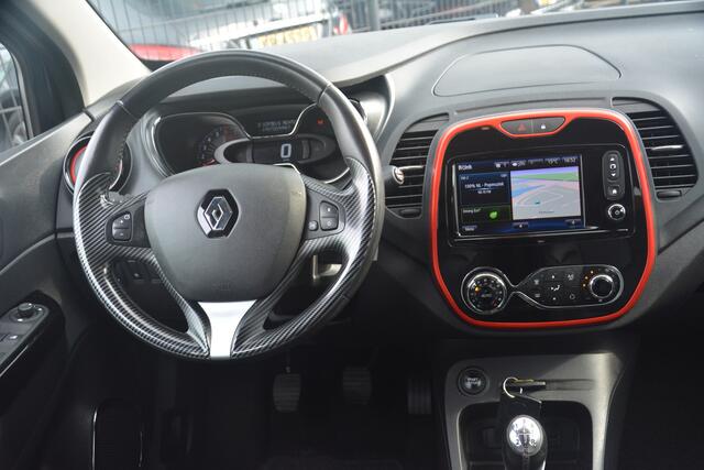 Renault CAPTUR 0.9 TCe Xmod Nederlandse auto onderhoudshistorie compleet laatste beurt bij 97315km X MOD met oa leren bekleding stoelverwarming pdc camera navigatie lmv origineel LEUKE AUTO!!