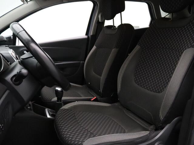 Renault CAPTUR TCe 90pk Intens Camera | Climate | Cruise | Navi | Parkeersens. v+a