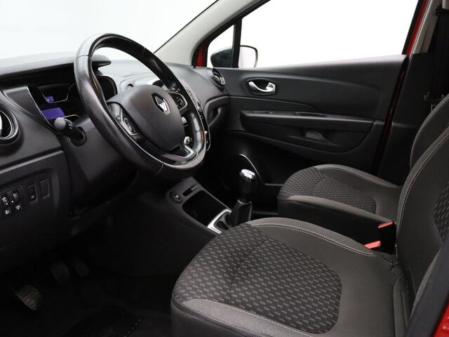Renault CAPTUR 90pk TCe Intens Camera | Climate | Cruise | Navi | Parkeersens. v+a
