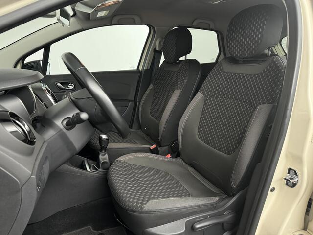 Renault CAPTUR TCe 90 Intens | Navigatie | Cruise Control | Parkeersensoren |