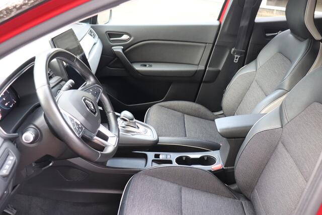 Renault CAPTUR 1.6 E-Tech Plug-in Hybrid 160 Intens