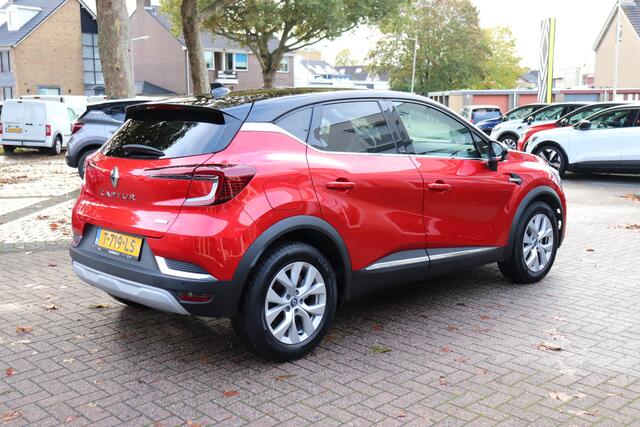 Renault CAPTUR 1.6 E-Tech Plug-in Hybrid 160 Intens
