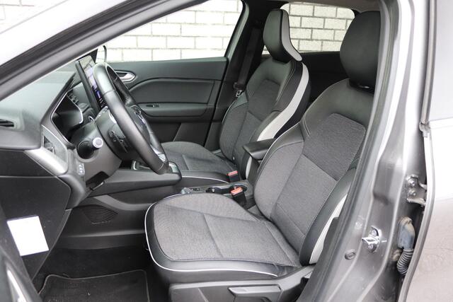 Renault CAPTUR 1.3 TCe 130 EDC Automaat Edition One | Trekhaak | Achteruitrijcamera | Navigatie |