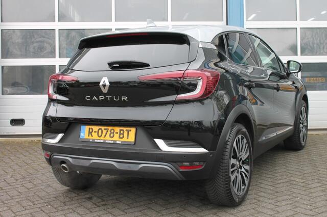 Renault CAPTUR 1.3 TCE INITIALE. PARIS Automaat/Lederenbekleding/stoel ,stuur