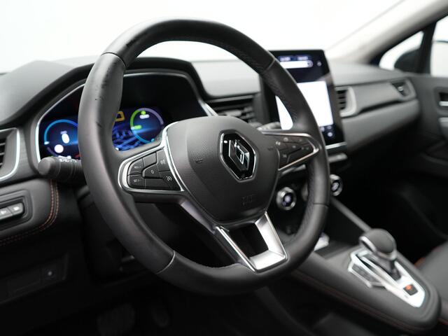 Renault CAPTUR 1.6 E-Tech Plug-in Hybrid 160 Initiale Paris Dealer O.H. PHEV | Lederen Sportstoelen Verwarmd | Apple Carplay | Camera | DAB | Cruise Control | Virtual | LED Koplampen |