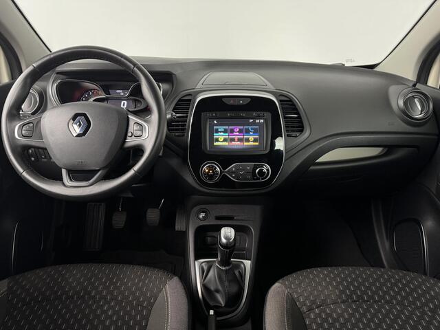 Renault CAPTUR 0.9 TCe 90 Intens | Trekhaak | Navigatie | Parkeersensoren | Incl. Winterbanden op velg