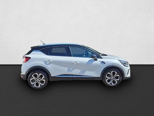 Renault CAPTUR 1.3 TCe 140 Intens EDC AUTOMAAT / 18 INCH / CAMERA / STOEL EN STUURVERWARMING / FABRIEKSGARANTIE TOT 02.2027