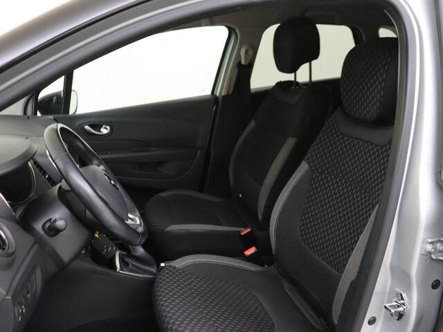 Renault CAPTUR 0.9 TCe 90 PK Intens Navigatie | Climate Control | Cruise Control | Parkeersensoren Voor en Achter | Camera Achter