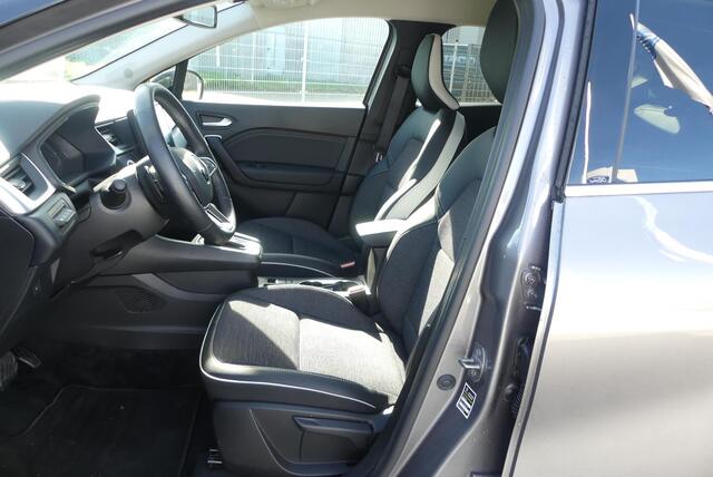 Renault CAPTUR 1.3 TCe 140 Intens ADAPTIEVE CRUISE, CLIMA, NAVI, WINTER PACK, PDC V&A, 14.781KM