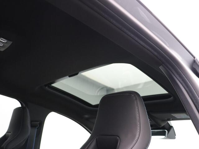 Renault CAPTUR E-Tech full hybrid 145pk esprit Alpine | Panoramisch open dak | Harman kardon | Voorruitverwarming | 360 graden camera |