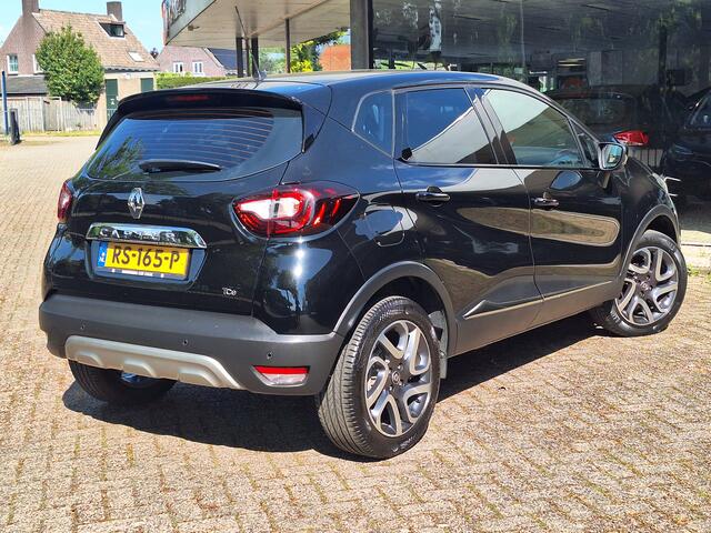 Renault CAPTUR 0.9 TCe Intens 90PK Navi-Automatische Airco-Cruisecontrol-Regensensor-Parkeersensoren