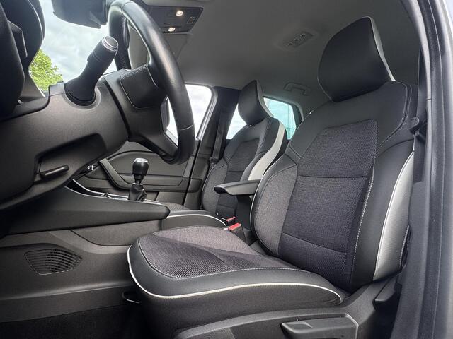 Renault CAPTUR 1.3 TCe 130 Intens Trekhaak | Dealer Onderhouden | NL Auto