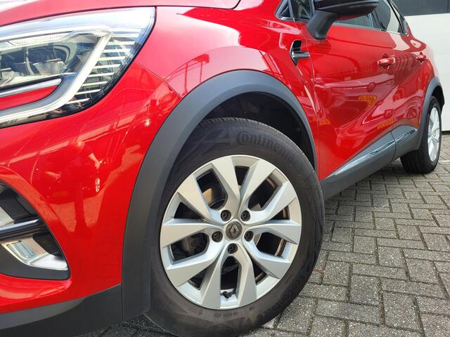 Renault CAPTUR 1.3 TCe 130 Intens (Hoge instap) Automaat | Camera | Navigatie | Dealer Onderhouden