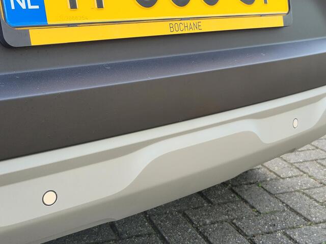Renault CAPTUR 1.3 TCe 130 Intens (Hoge instap) Automaat | Camera | Navigatie | Dealer Onderhouden