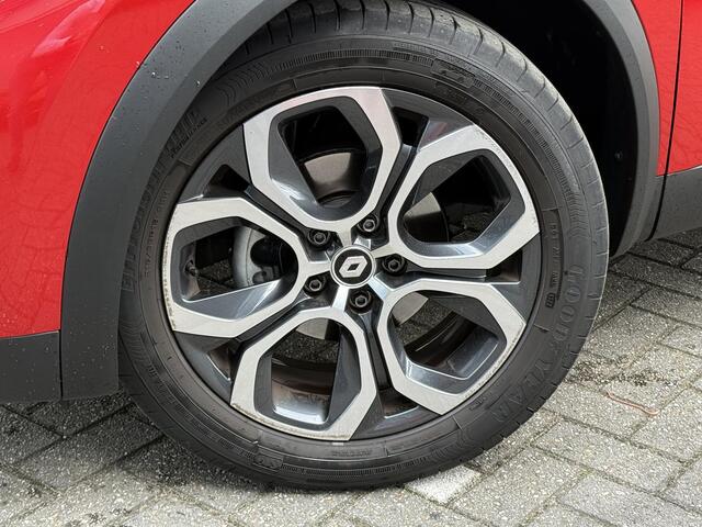 Renault CAPTUR 1.3 TCe 140 Intens (Hoge instap) (5.270 KM!!) Automaat | Camera | Navigatie | Dealer Onderhouden