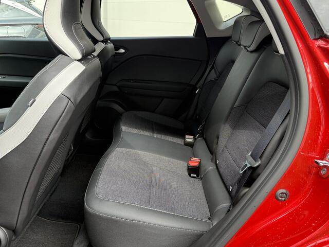 Renault CAPTUR 1.3 TCe 140 Intens (Hoge instap) (5.270 KM!!) Automaat | Camera | Navigatie | Dealer Onderhouden