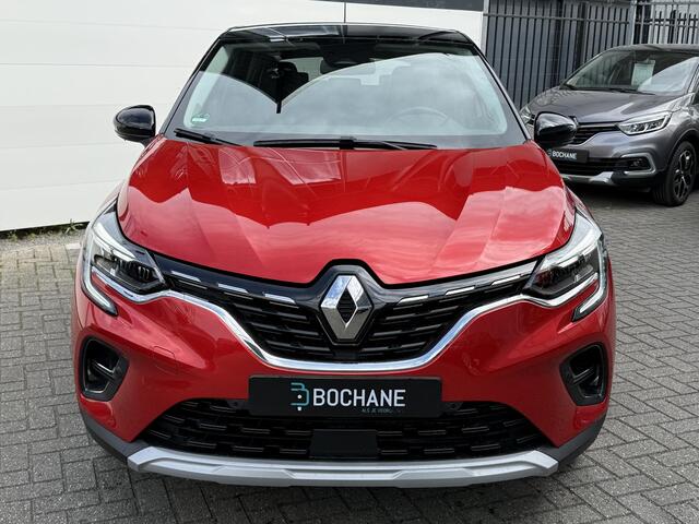 Renault CAPTUR 1.3 TCe 140 Intens (Hoge instap) (5.270 KM!!) Automaat | Camera | Navigatie | Dealer Onderhouden