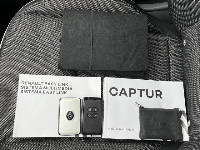 Renault CAPTUR 1.3 mild hybrid 140 techno / Achteruitrijcamera / Parkeersensoren voor en achter / Apple Carplay & Android Auto / Keyless Entry & Start / Cruise- en Climate Control
