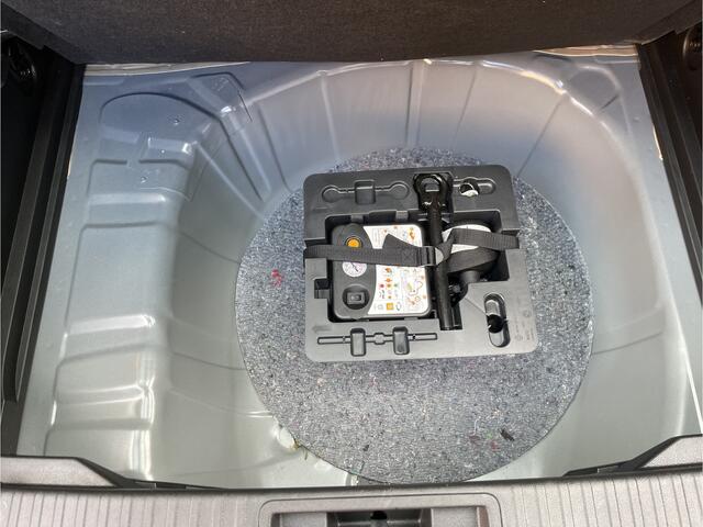 Renault CAPTUR 1.0 TCe 90 Zen Keyless Carplay Cruise Stoelverwarming DAB+