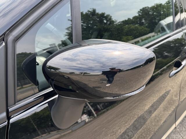 Renault CAPTUR 0.9 TCe Intens .Neem contact op en we maken een afspraak!