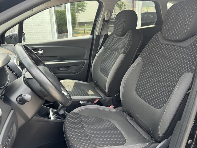 Renault CAPTUR 0.9 TCe Intens .Neem contact op en we maken een afspraak!