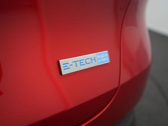 Renault CAPTUR 1.6 E-Tech Plug-in Hybrid 160 Business - RIJKLAARPRIJS - Achteruitrijcamera - 360 graden Camera